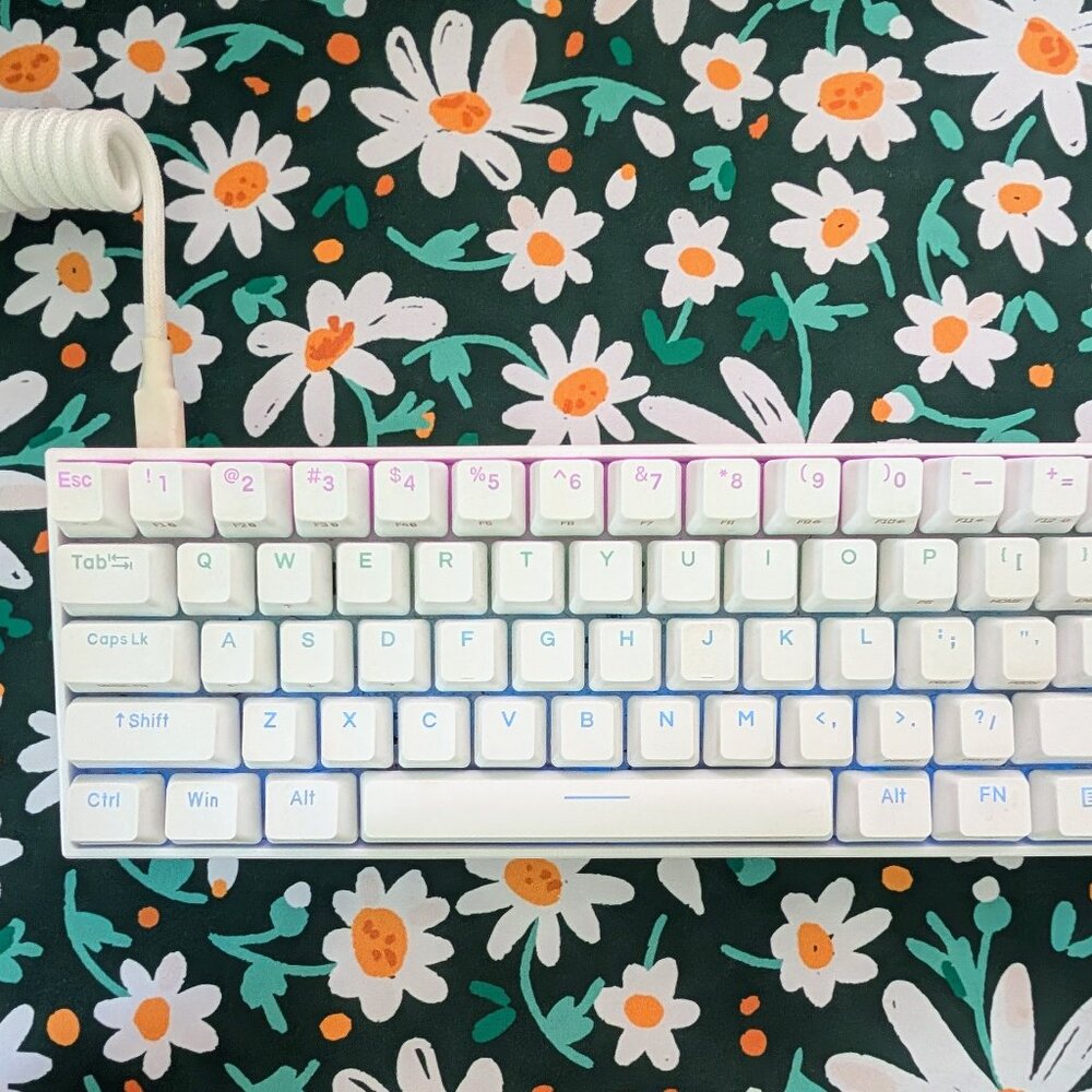 Anne Pro 2 Wireless Keyboard - Picture 3 of 5